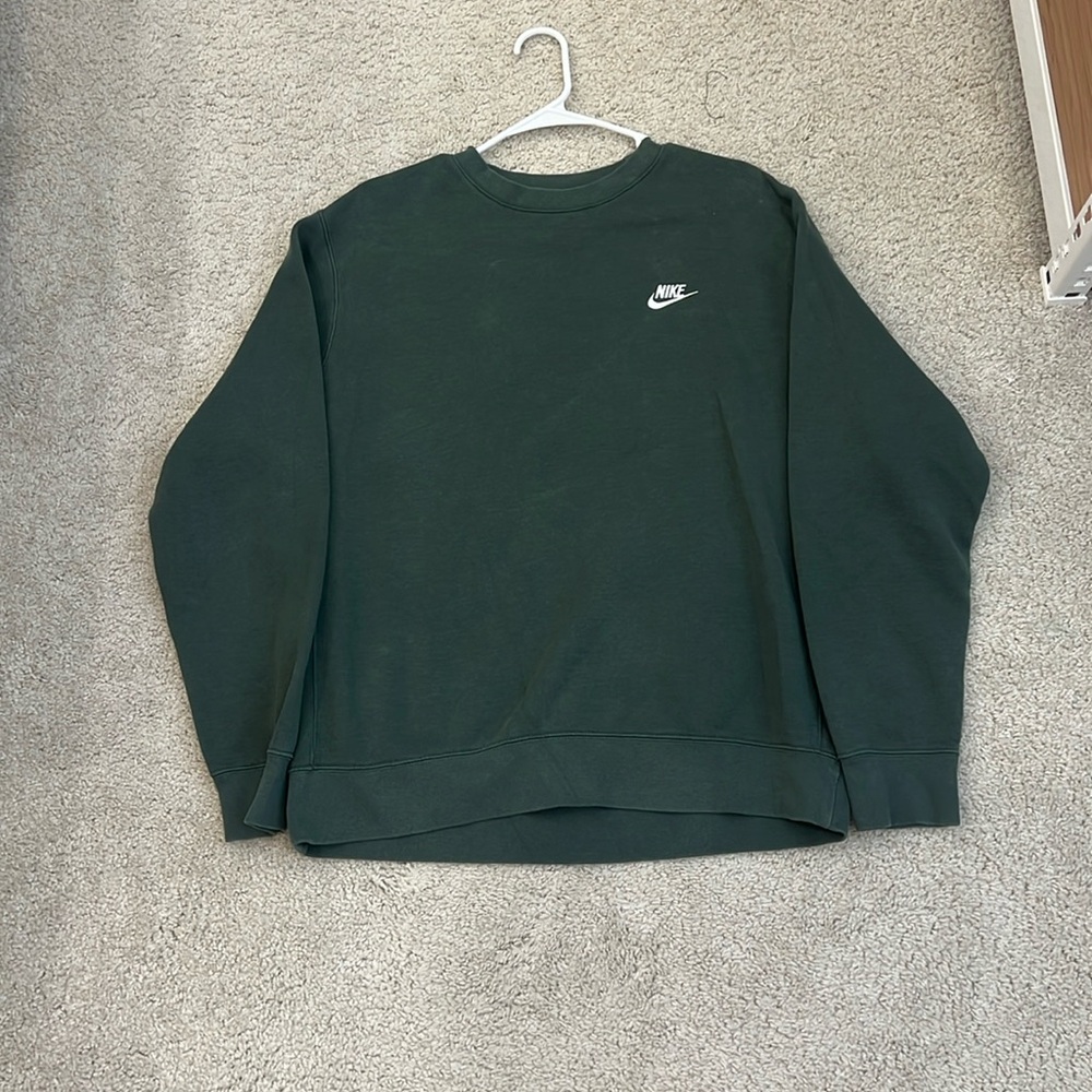 Nike Crew Neck Size L (Evergreen)